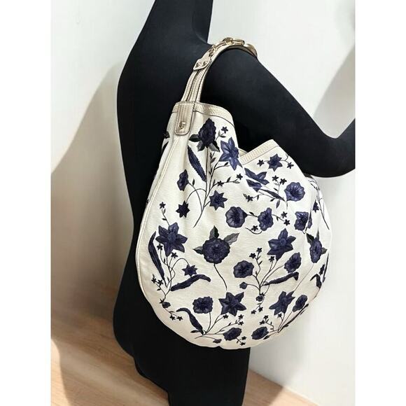 GUCCI 171295 Flora Wave Hobo Bag - Picture 7 of 16